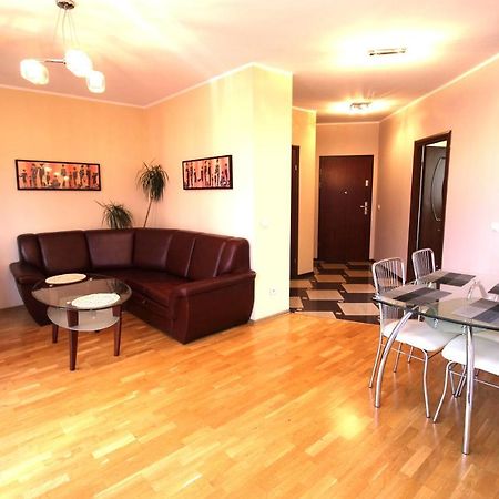 Lucky Apartaments Old Town -Economy Breslau Exterior foto
