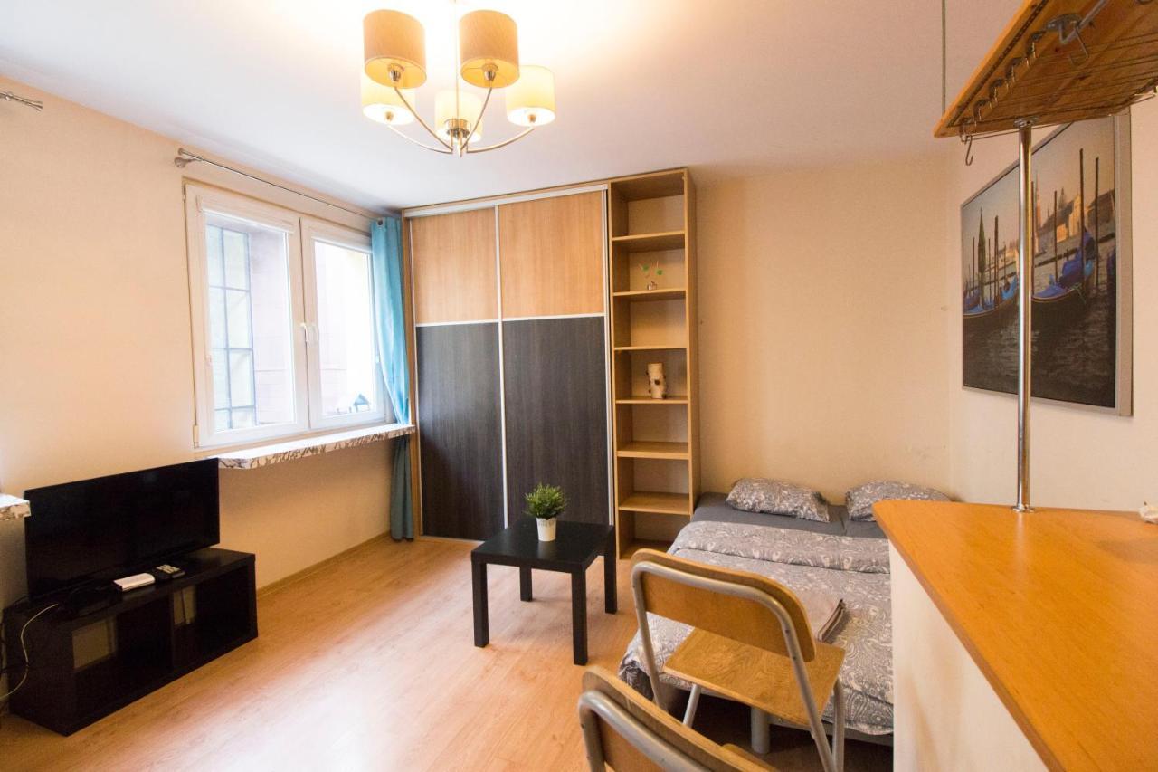 Lucky Apartaments Old Town -Economy Breslau Exterior foto